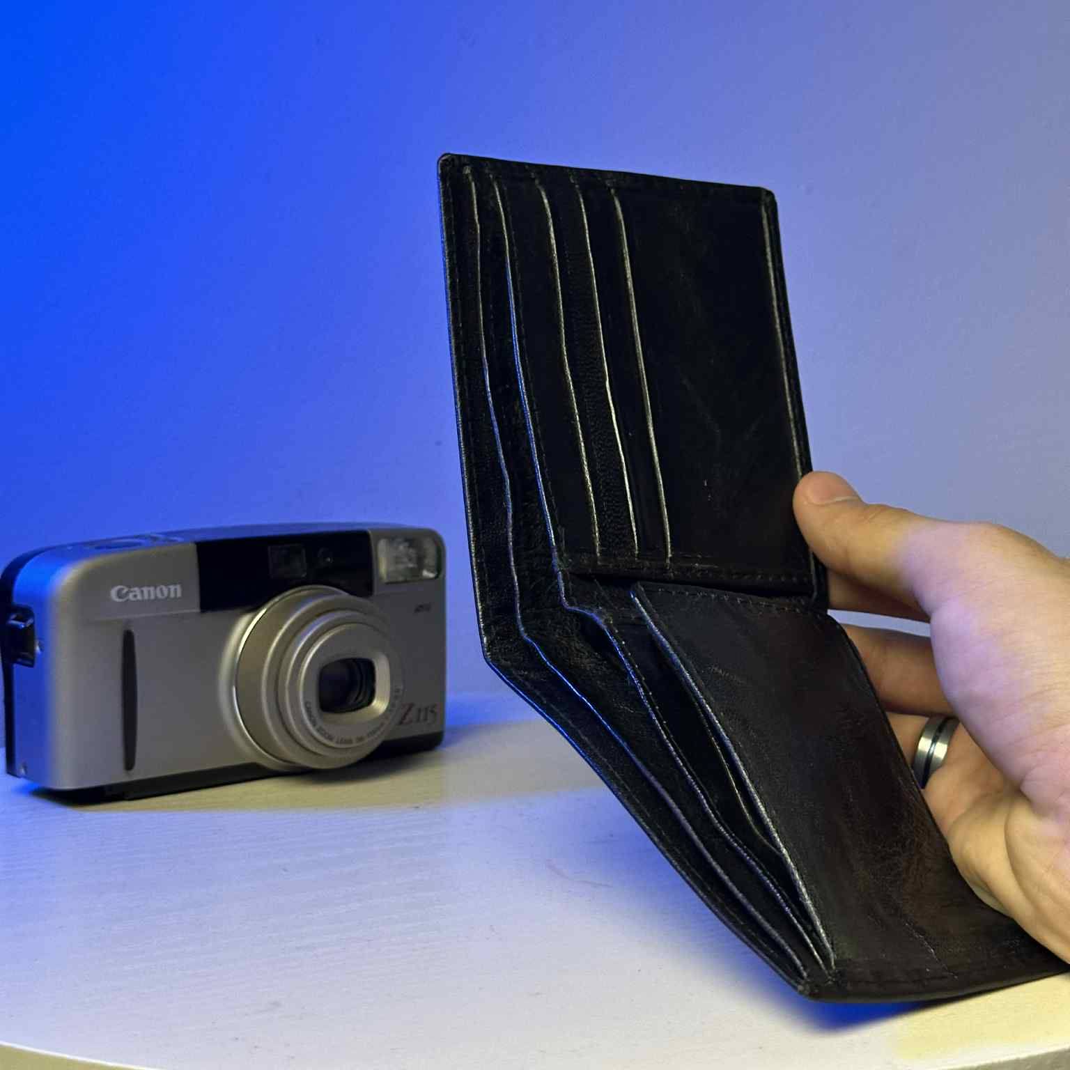 100% Genuine Leather Wallet