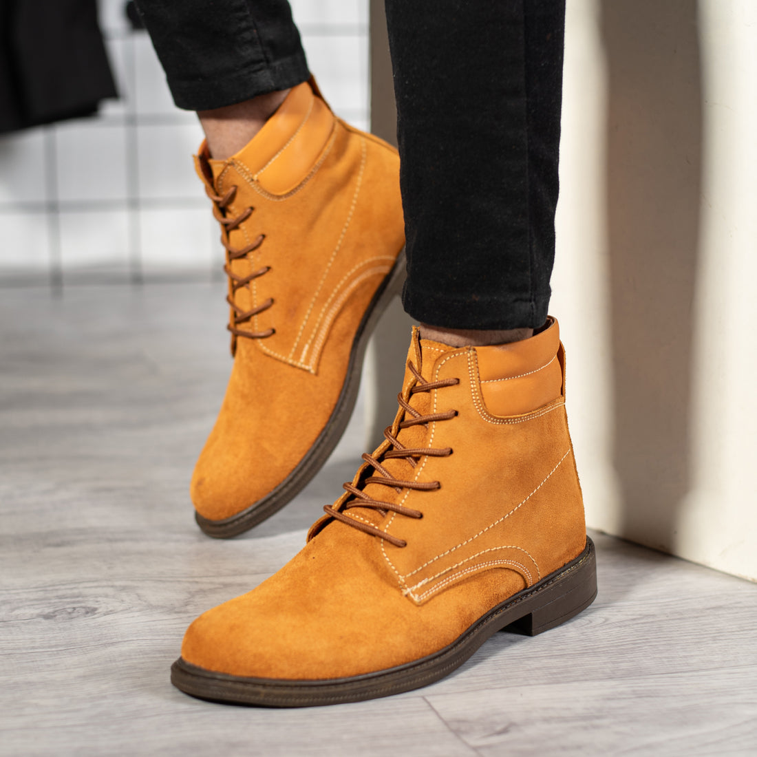 Men’s Genuine Suede Boot M34