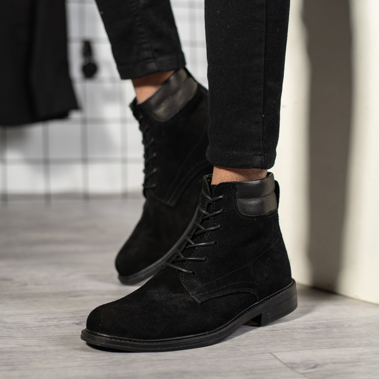 Men’s Genuine Suede Boot M34