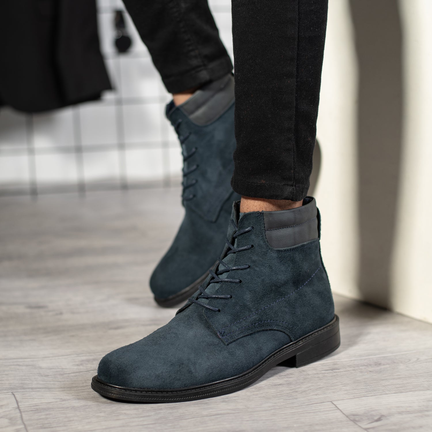 Men’s Genuine Suede Boot M34