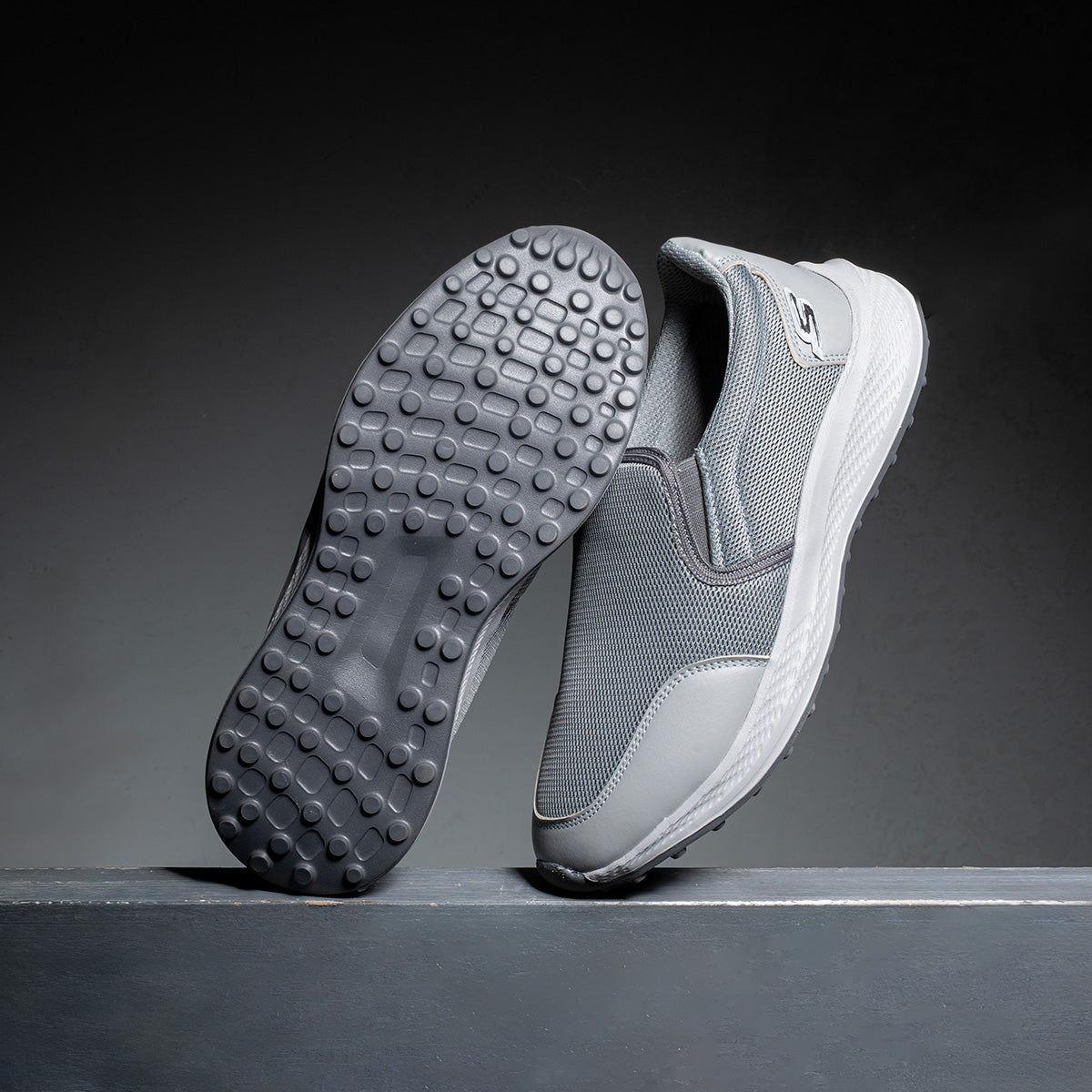 Skechers Simple SV58 - One‑year warranty