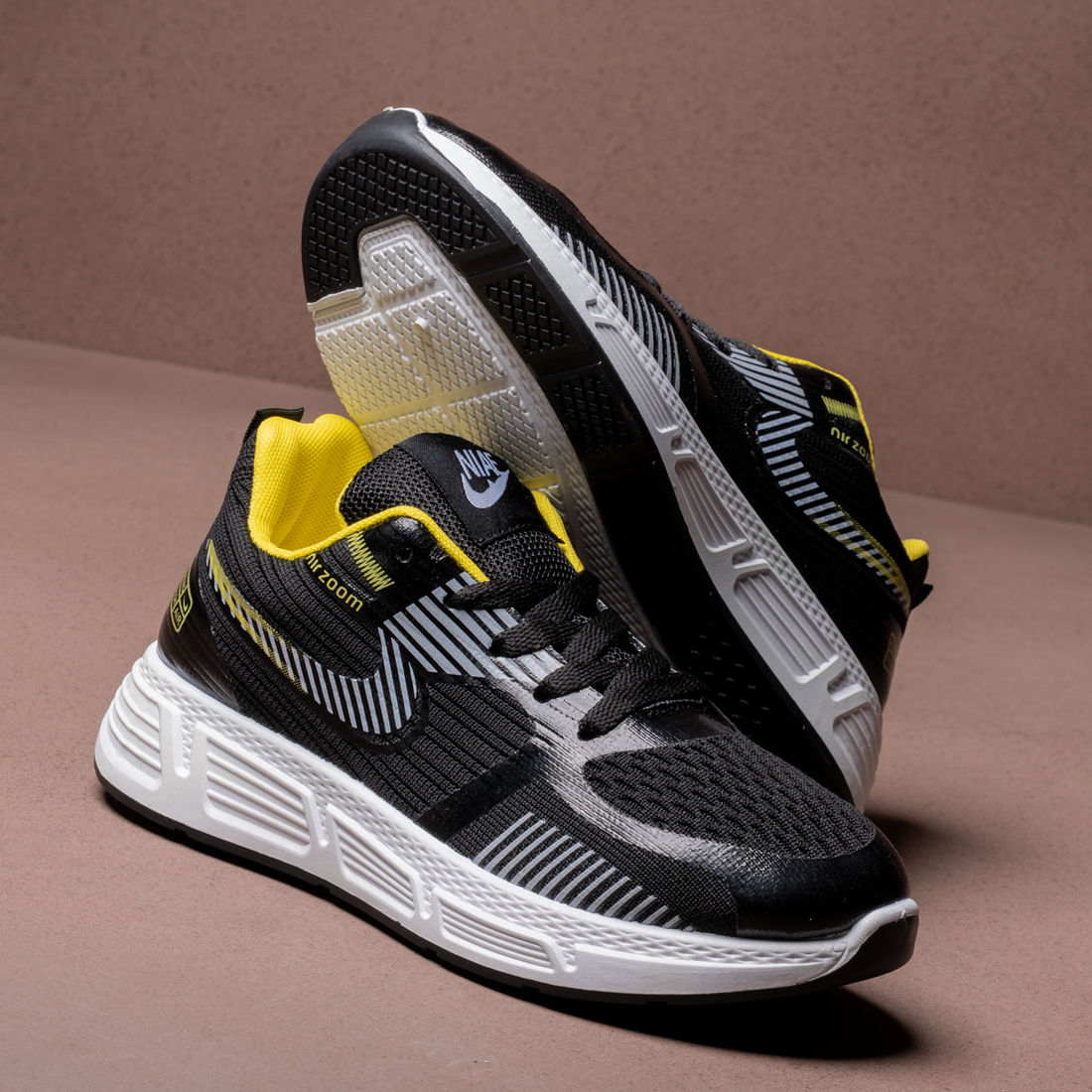 SV35 NIAF Sneaker - One‑year warranty