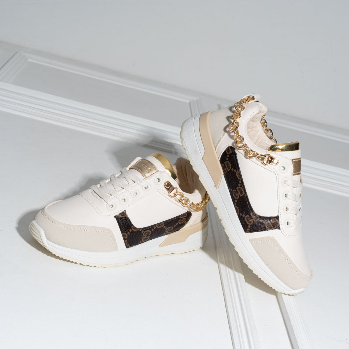 GW3 Women’s Sneaker